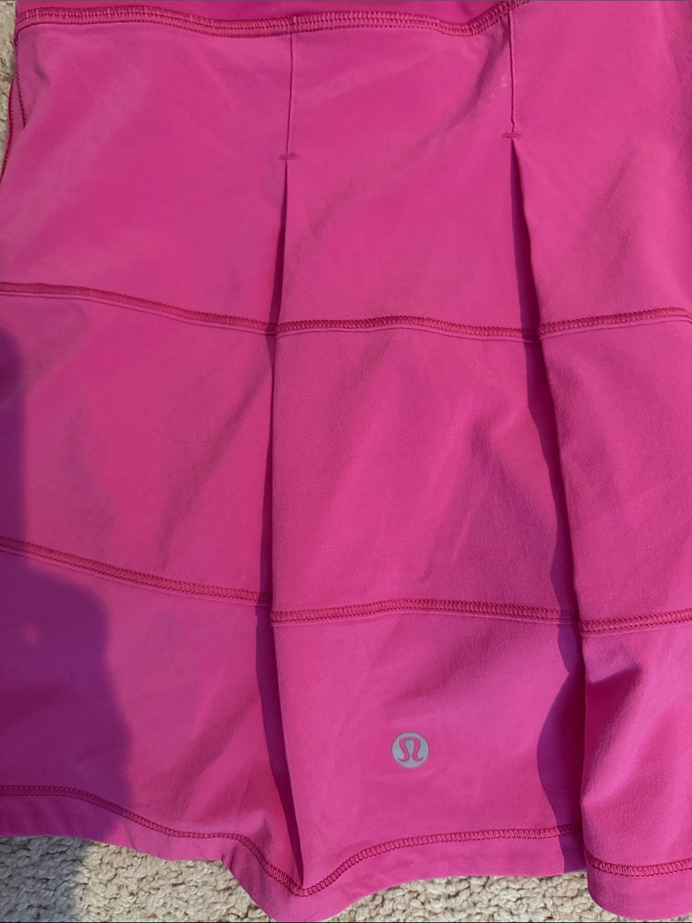 Lululemon Pace Rival skirt 4-way stretch sz 10 Sonic Pink Guc - Picture 9 of 9